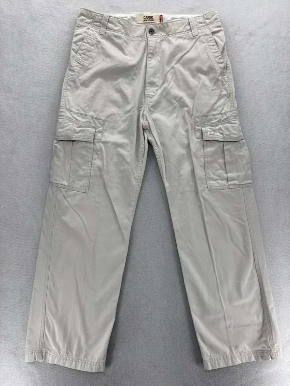 Report Levi's Cargo Pants Mens 36x34 Beige Loose Straight Cotton Utility Grunge